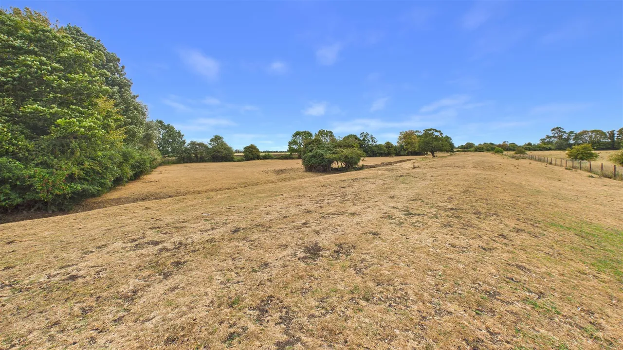 Main Road, Dyke, photo 48