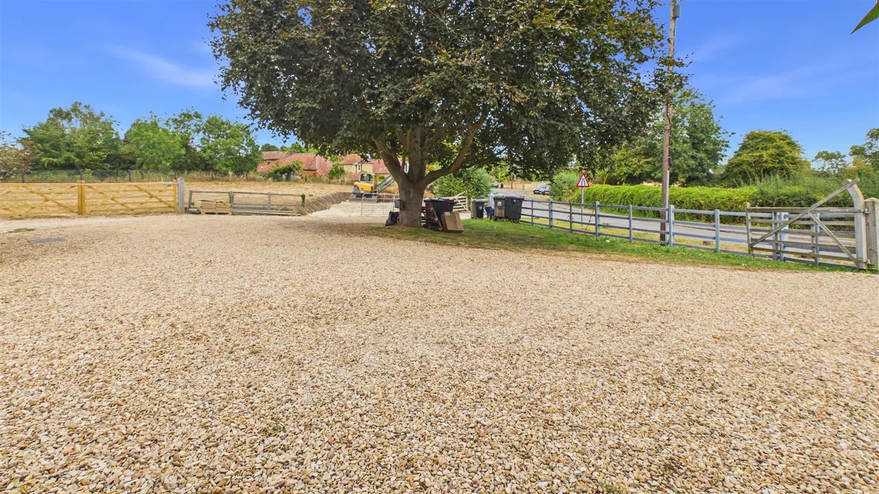 Main Road, Dyke, photo 60