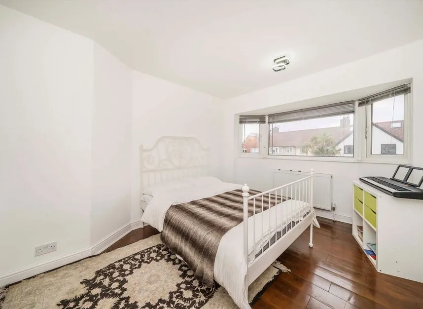 Augusta Road, Twickenham, TW2, photo 7