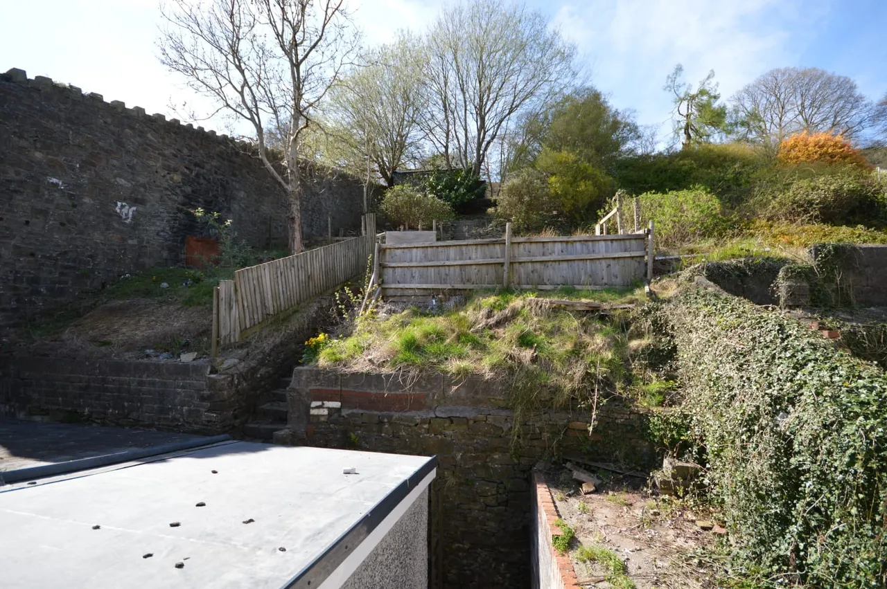 Tonna Road, Maesteg, CF34, photo 10