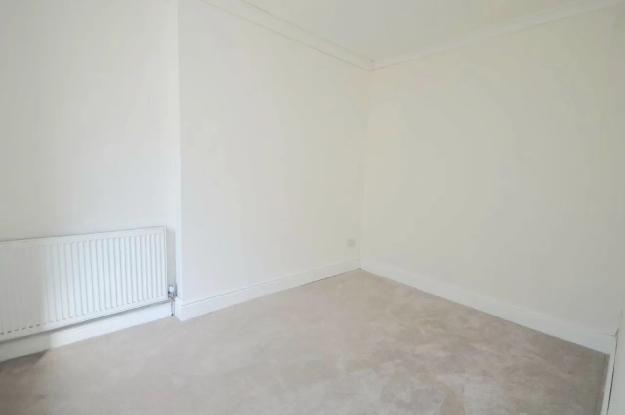 Tonna Road, Maesteg, CF34, photo 9