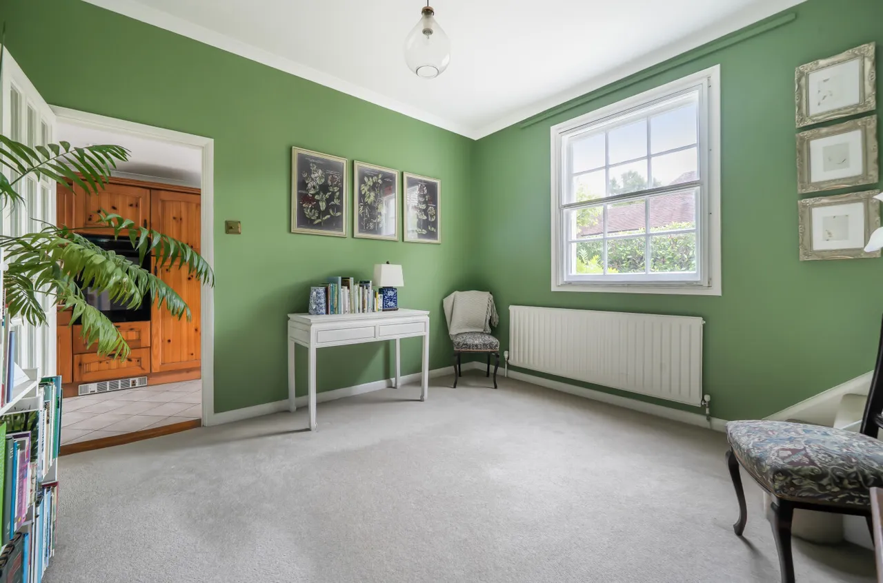 Crawley Ridge, Camberley, Surrey, GU15 2AD, photo 12