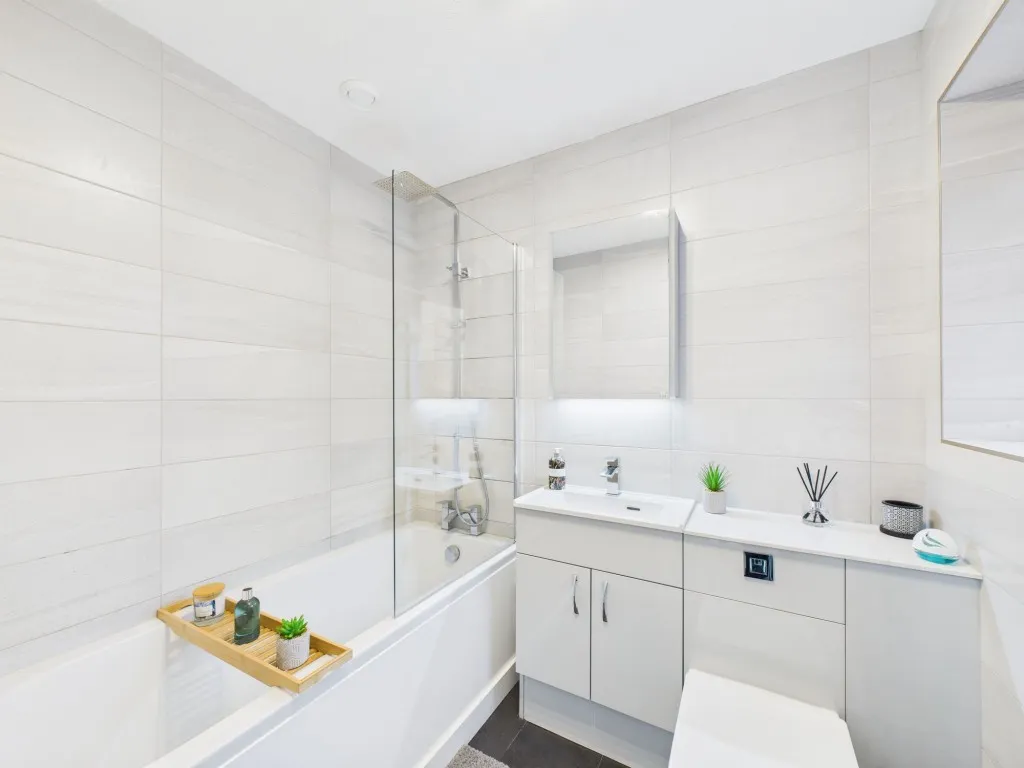 Goldthorpe Gardens, Lower Earley, RG6, photo 12