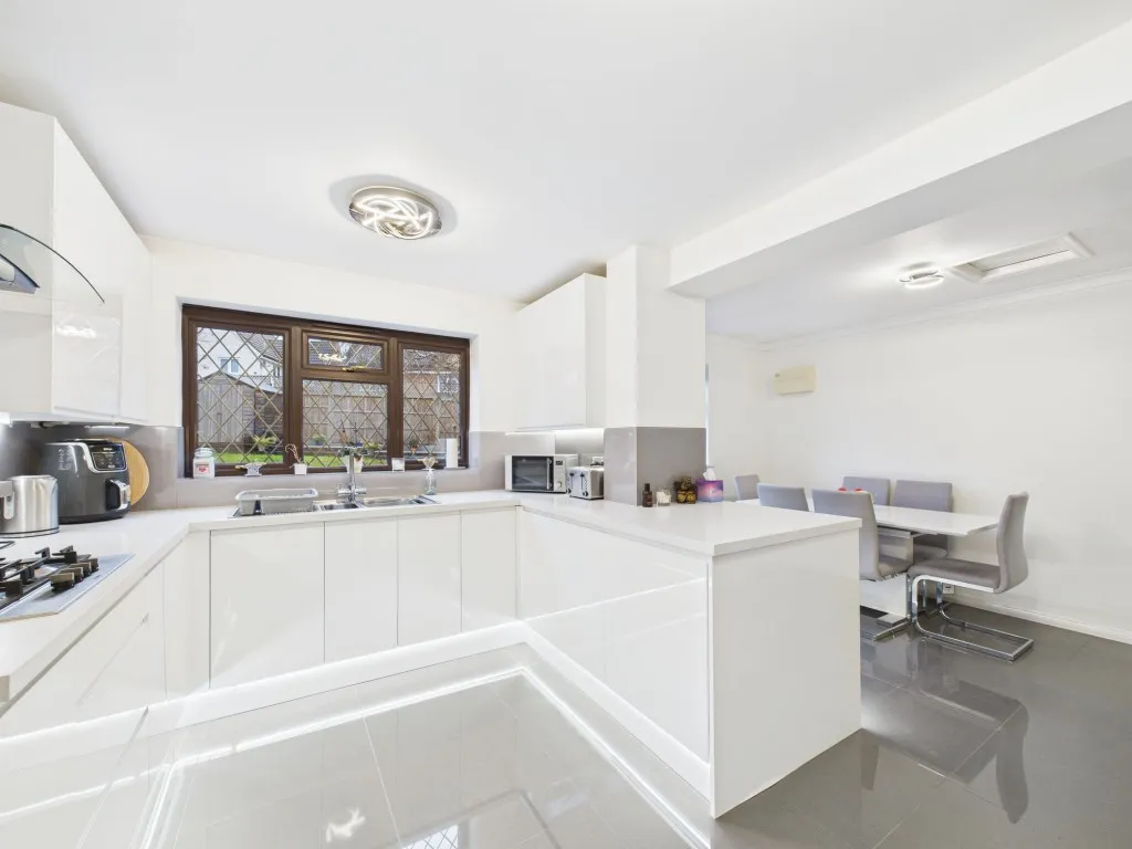 Goldthorpe Gardens, Lower Earley, RG6, photo 3