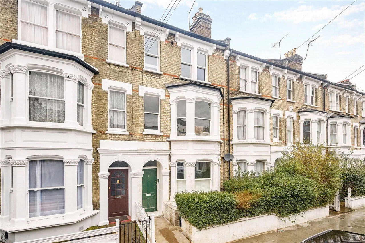 Davisville Road, London, W12, photo 16