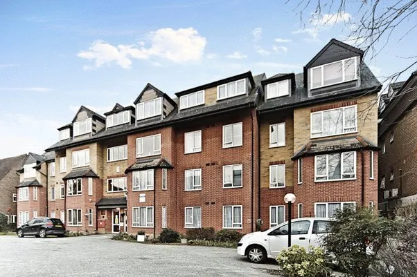2 bed flat for sale, Brighton Road, South Croydon, CR2