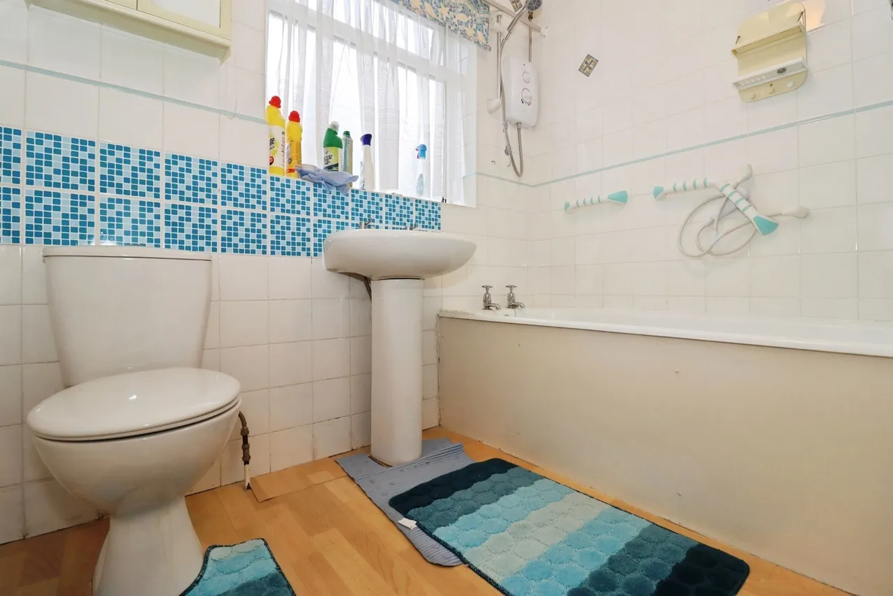 Walnut Crescent, Kingswood, Bristol, BS15, photo 5