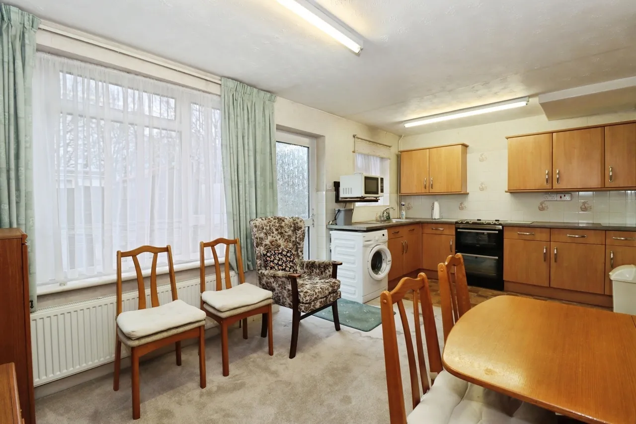 Walnut Crescent, Kingswood, Bristol, BS15, photo 19