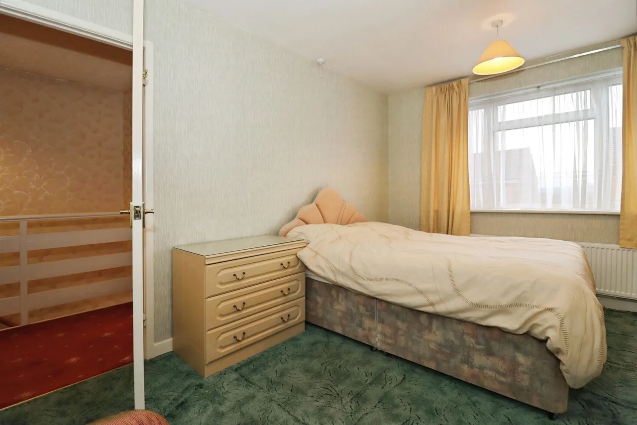 Walnut Crescent, Kingswood, Bristol, BS15, photo 8