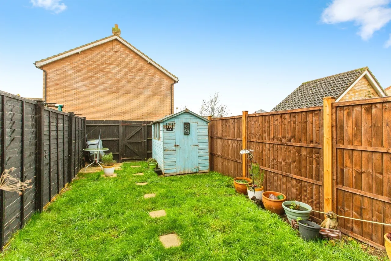 Chaffinch Walk, Great Cambourne, CB23, photo 3