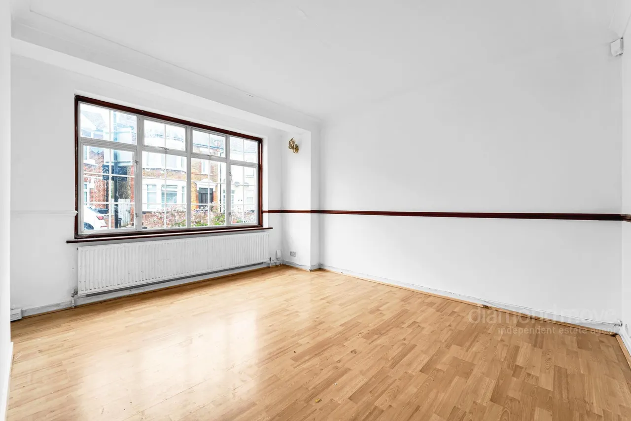 Denbigh Road, Hounslow, TW3 4DU, photo 2