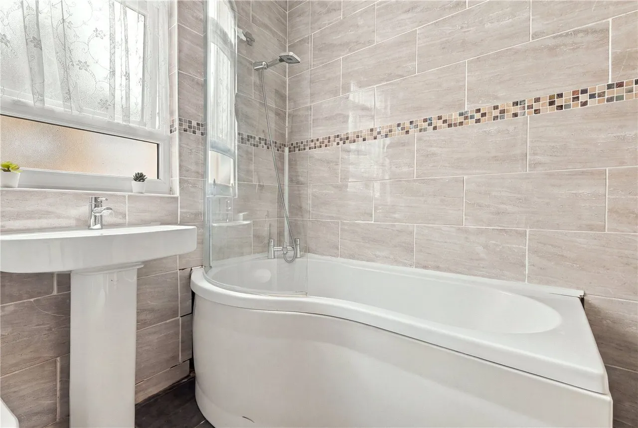 Philip Lane, London, N15, photo 10