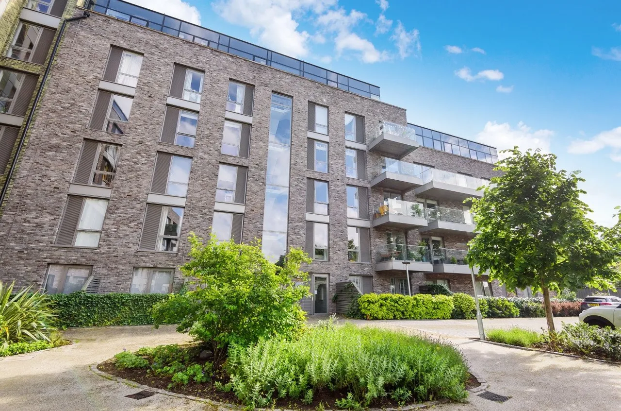 Woods Road, SE15, photo 12