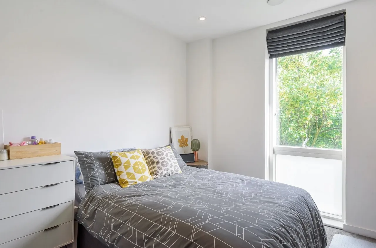 Woods Road, SE15, photo 14