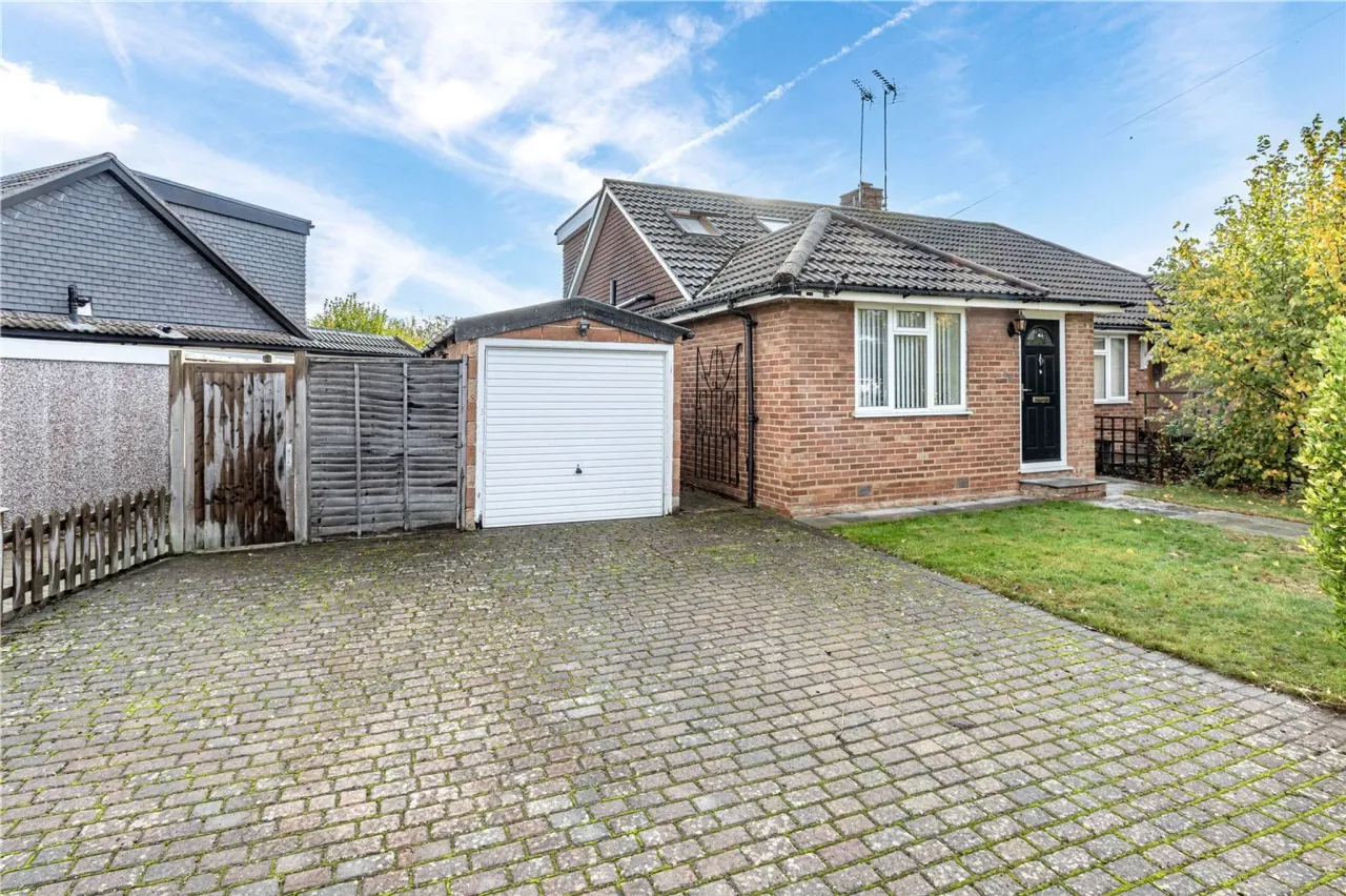 Foxlake Road, Byfleet, West Byfleet, ..., photo 30