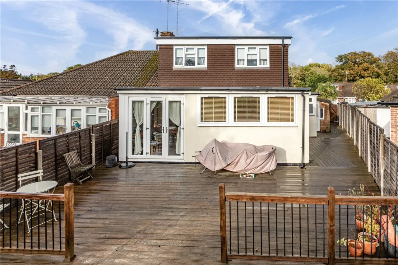 Foxlake Road, Byfleet, West Byfleet, ..., photo 2