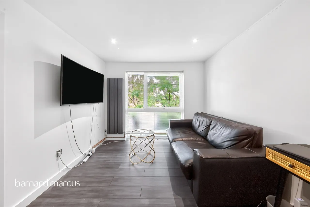 Poplar Grove, London, N11, photo 5