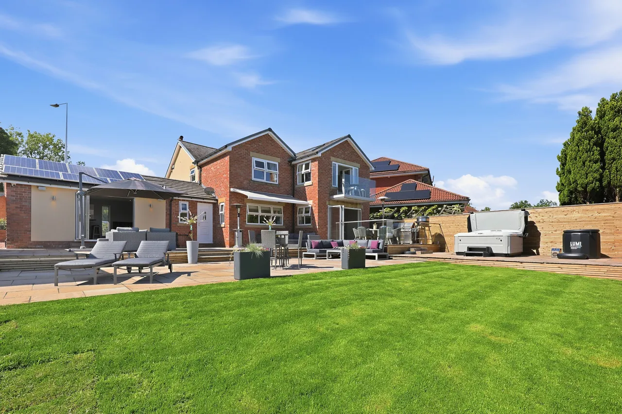 Chorley Road, Standish, photo 44