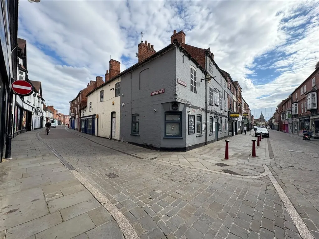 9 bed commercial property for sale — Carter Gate, NEWARK
