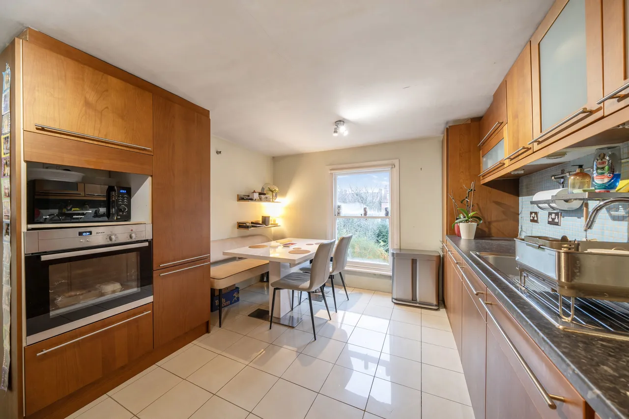 42b St Gabriels Road, London, photo 5