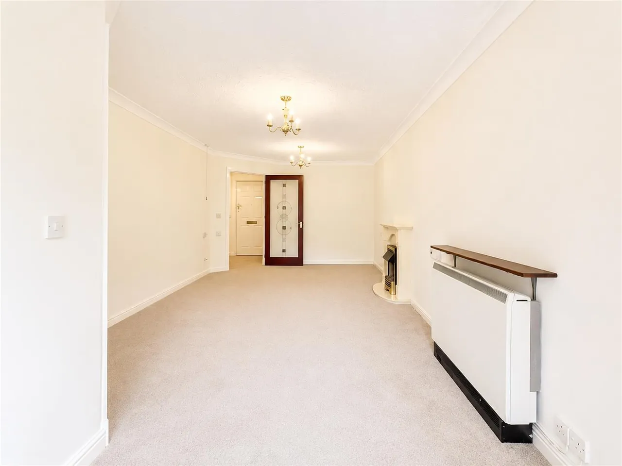 Castle Court, Bothwell, South Lanarkshire, G71 8PD, photo 5