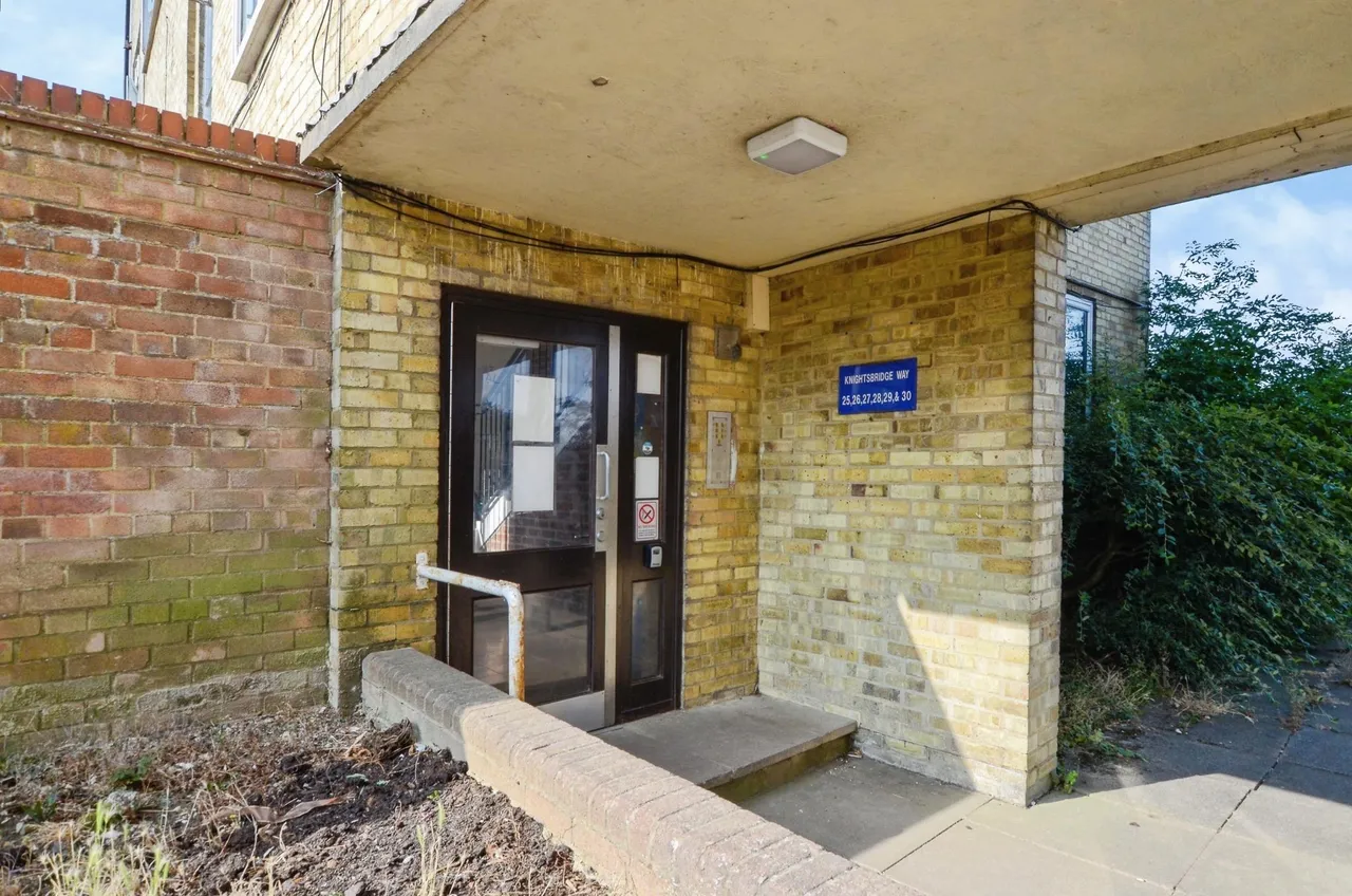 Knightsbridge Way, Hemel Hempstead, HP2, photo 17