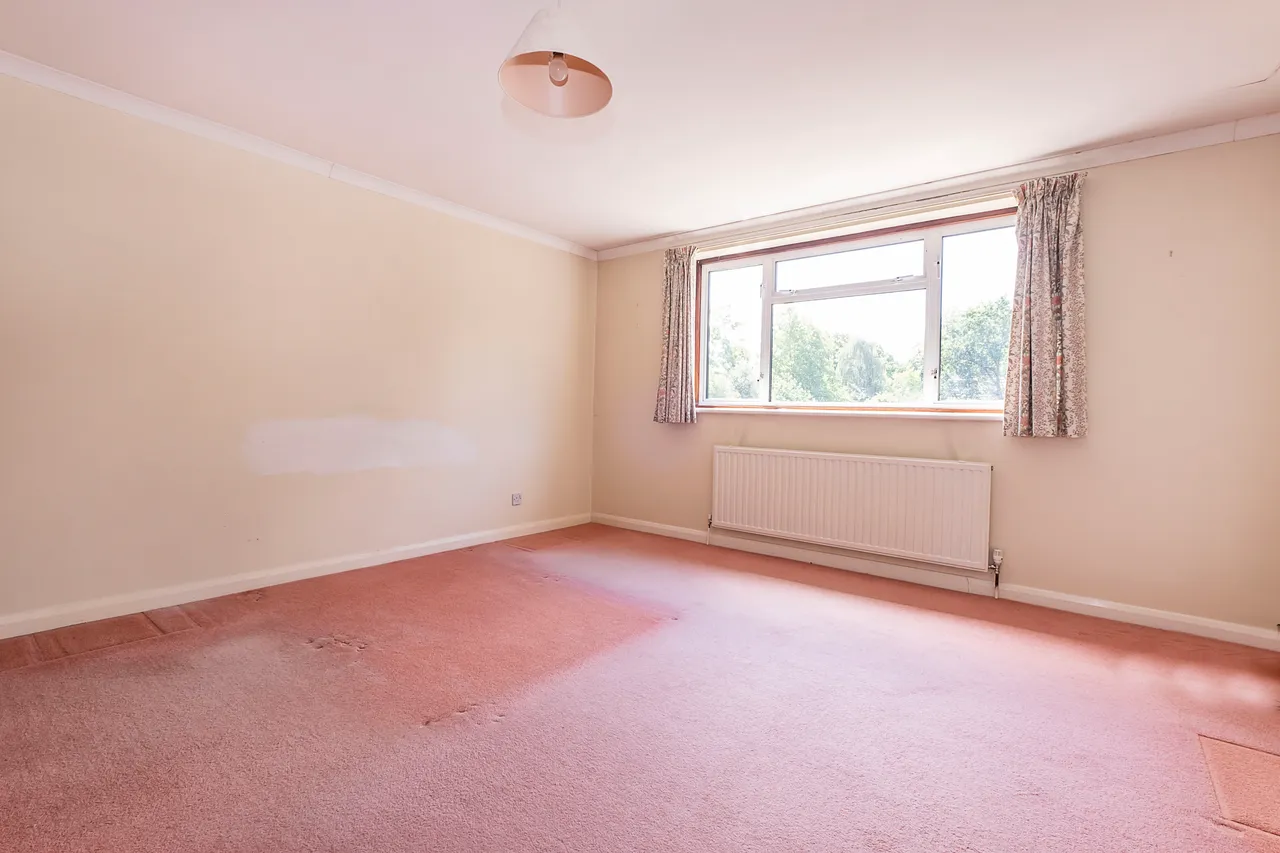 Longford Close, Hampton, TW12, photo 7