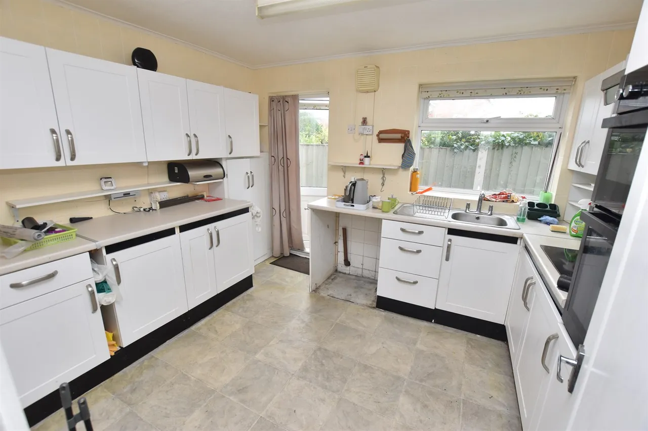 Orford Crescent, Old Springfield, CM1, photo 2