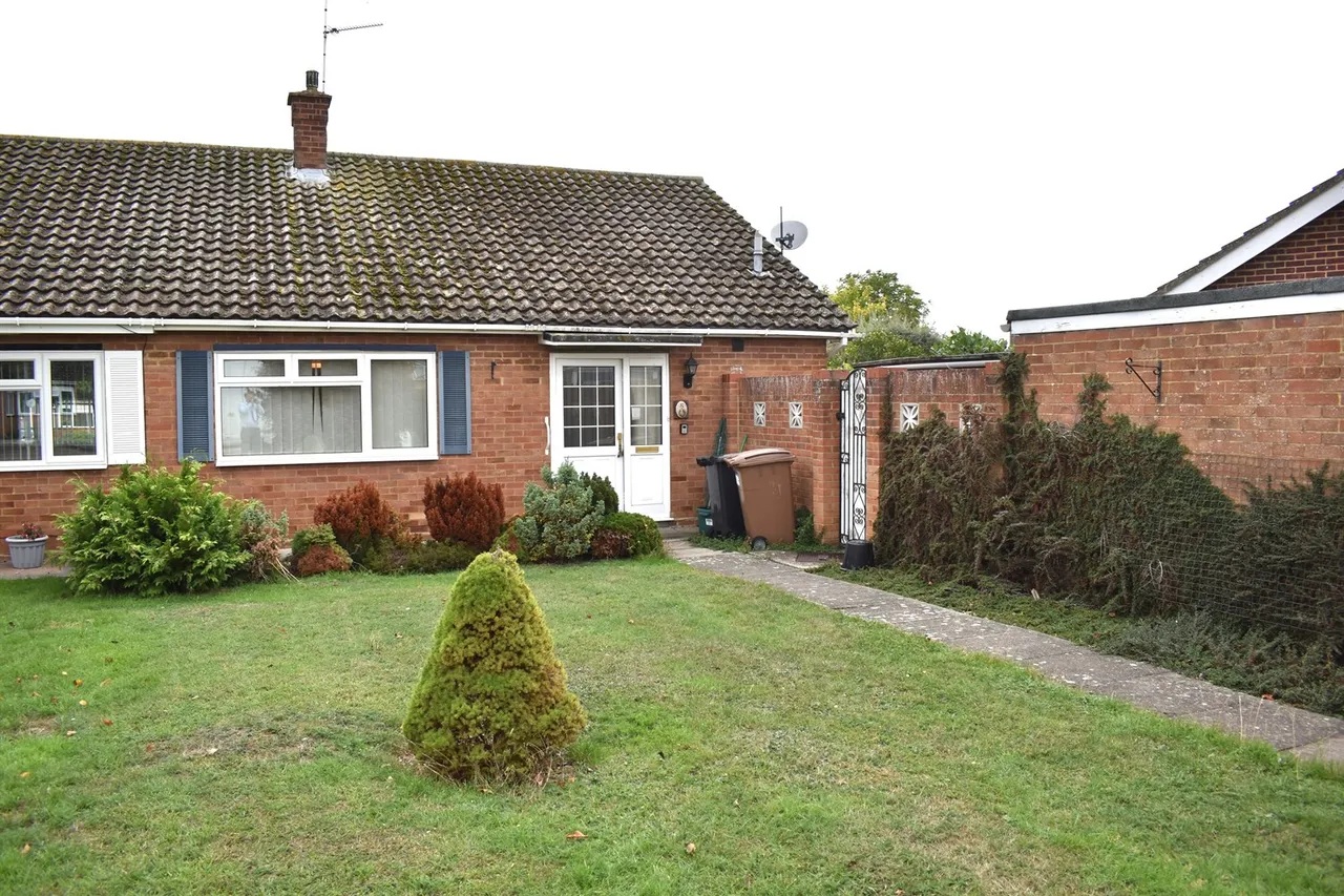 Orford Crescent, Old Springfield, CM1, photo 11