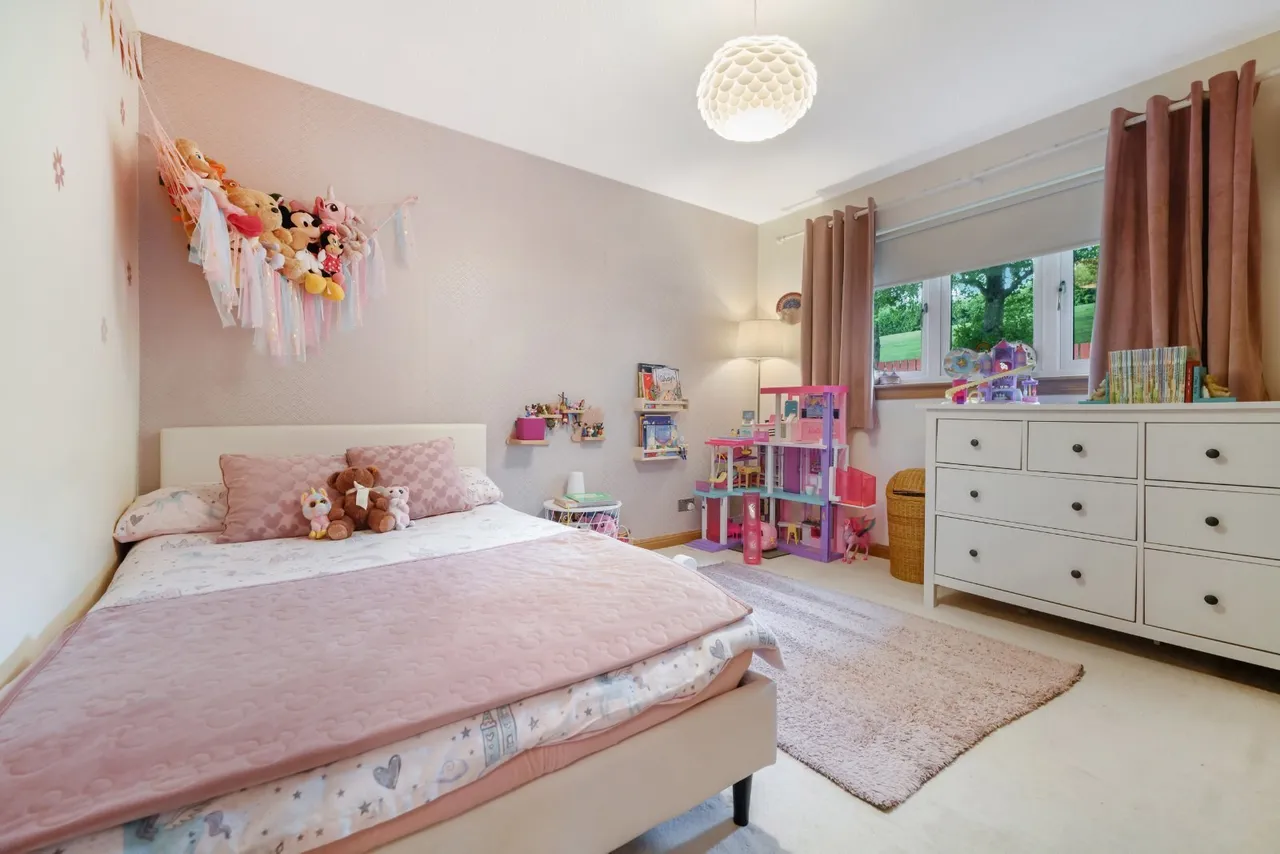 Turnhill Drive, Erskine, Renfrewshire, PA8, photo 14