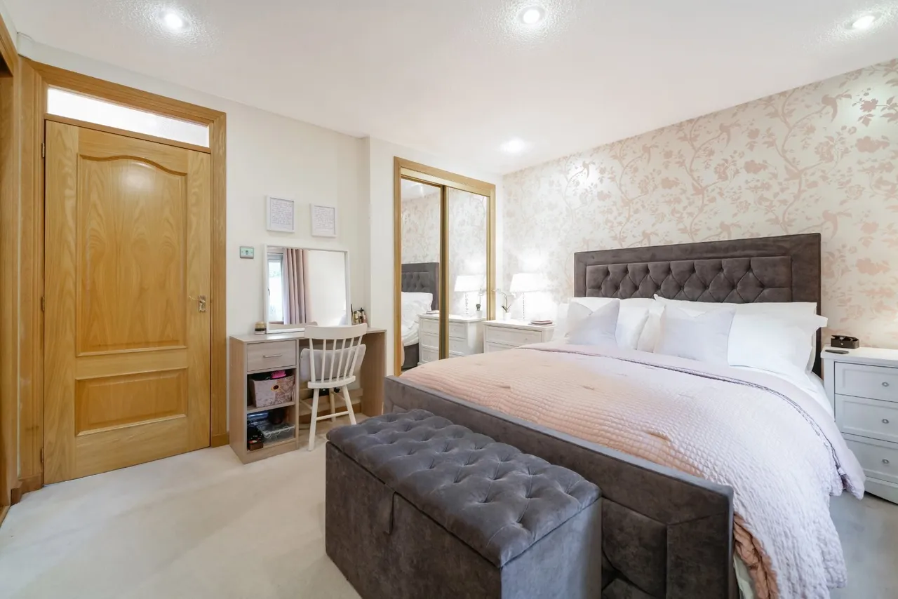 Turnhill Drive, Erskine, Renfrewshire, PA8, photo 10