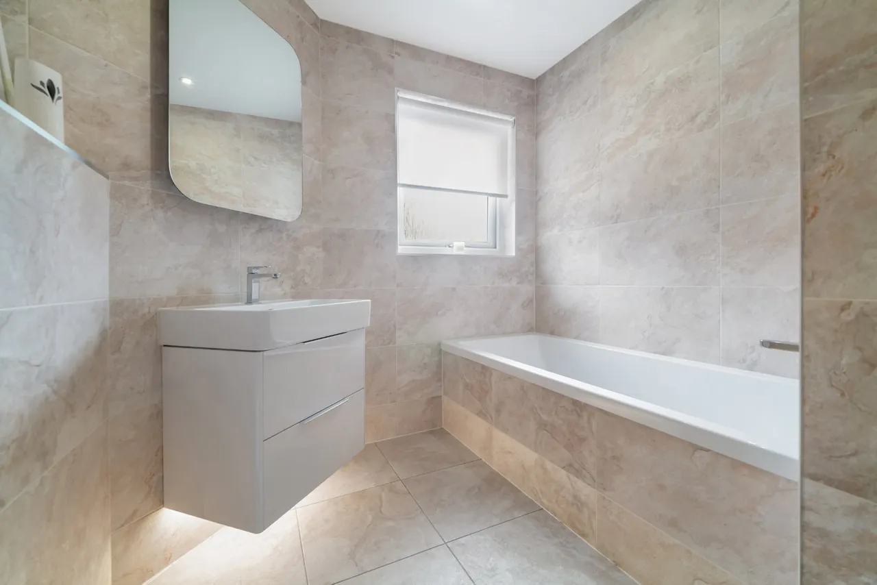Turnhill Drive, Erskine, Renfrewshire, PA8, photo 16