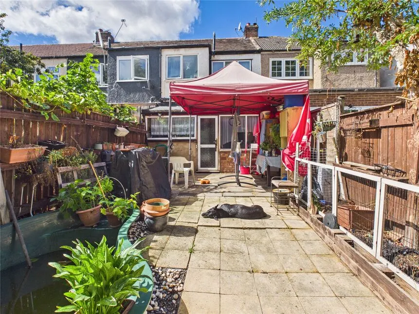 Baxter Road, London, E16, photo 10