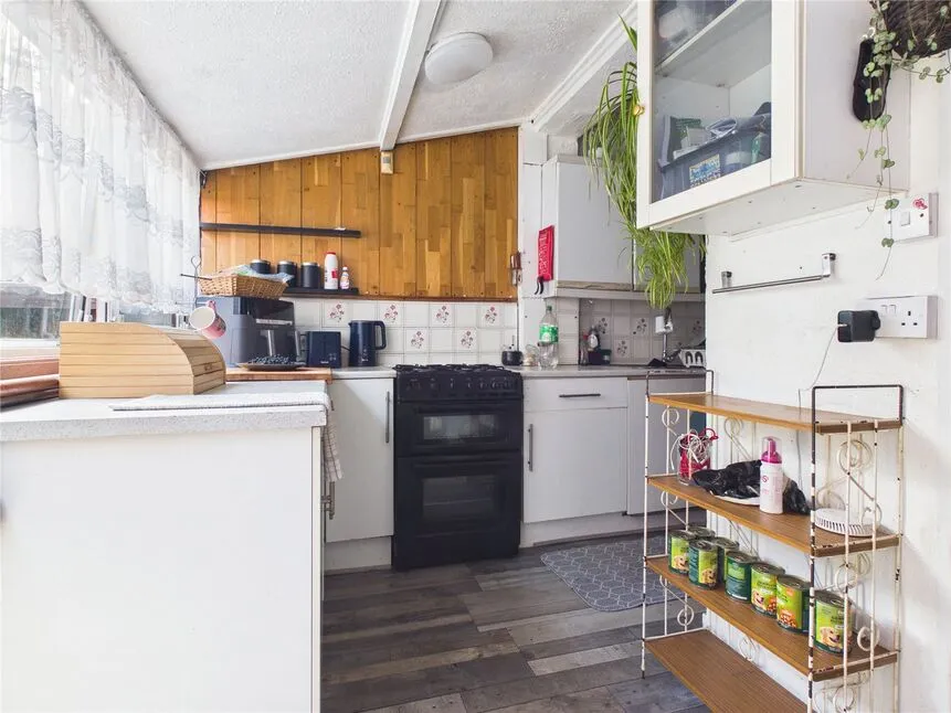 Baxter Road, London, E16, photo 8