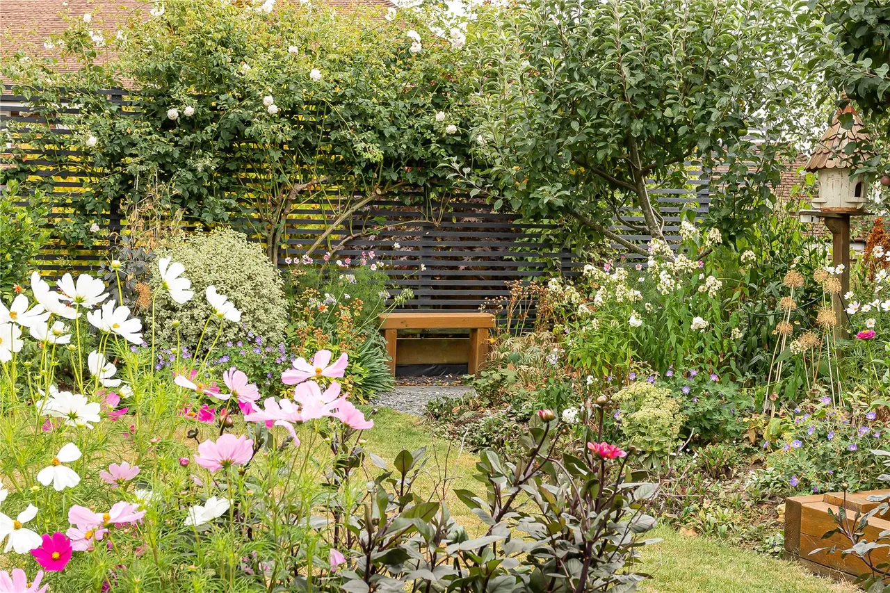 Glenville Gardens, Hindhead, GU26, photo 11