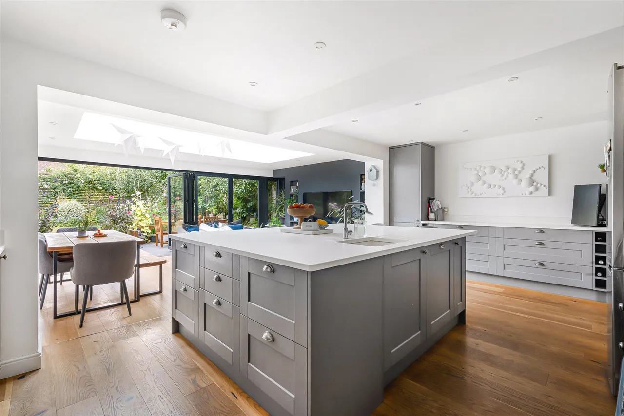 Glenville Gardens, Hindhead, GU26, photo 5