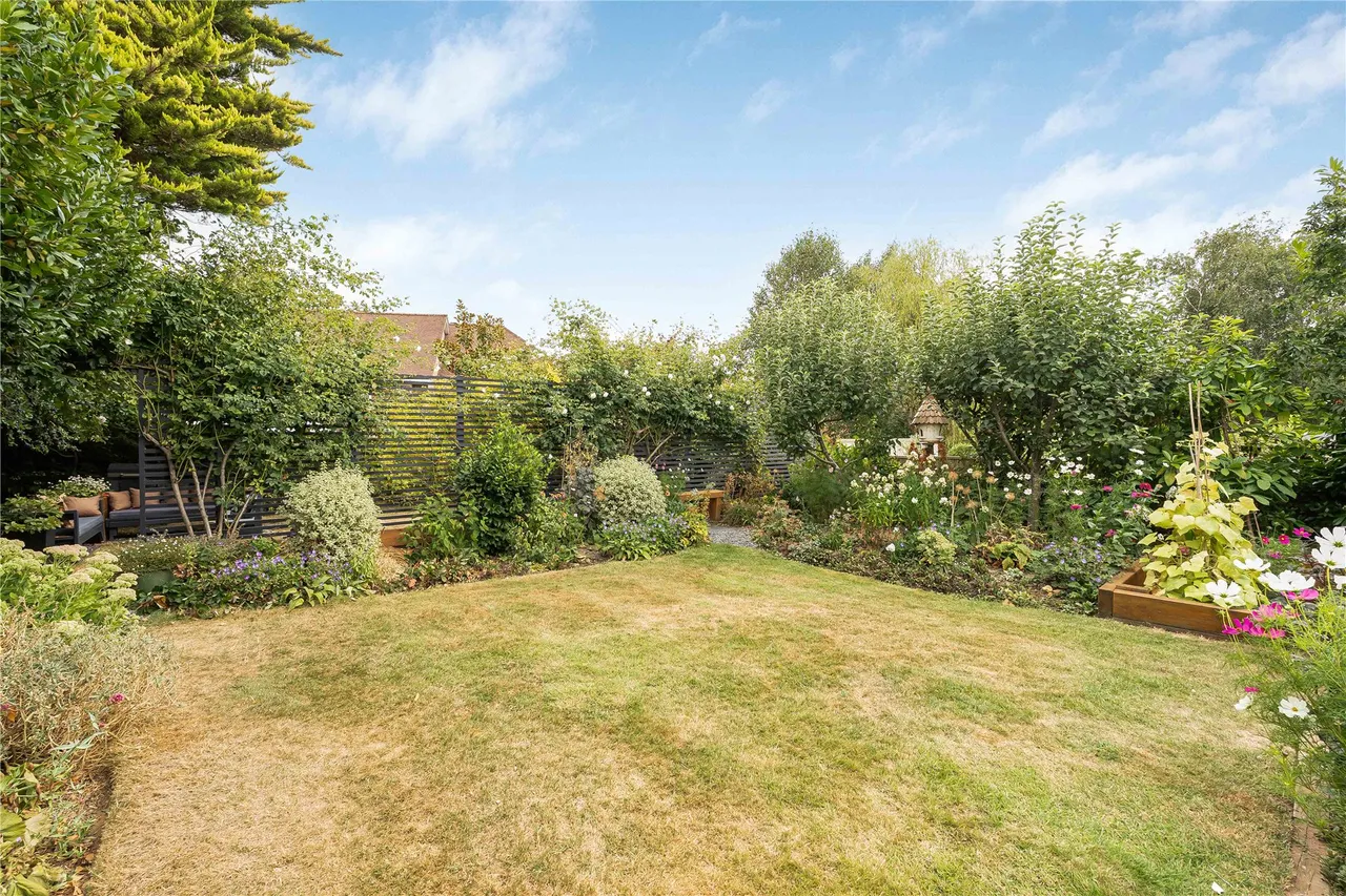 Glenville Gardens, Hindhead, GU26, photo 15