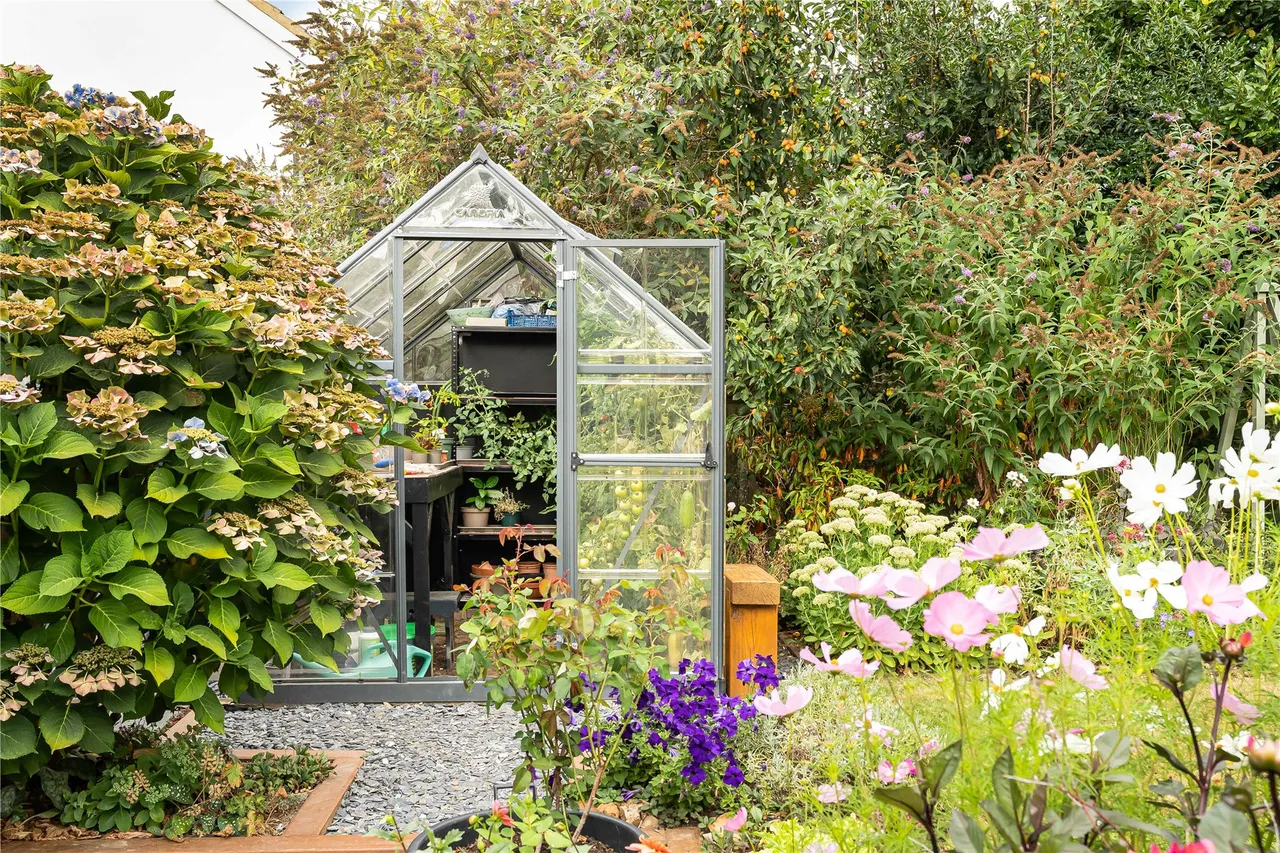 Glenville Gardens, Hindhead, GU26, photo 25