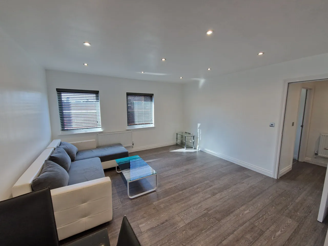 Hatters Court, LU1, photo 6