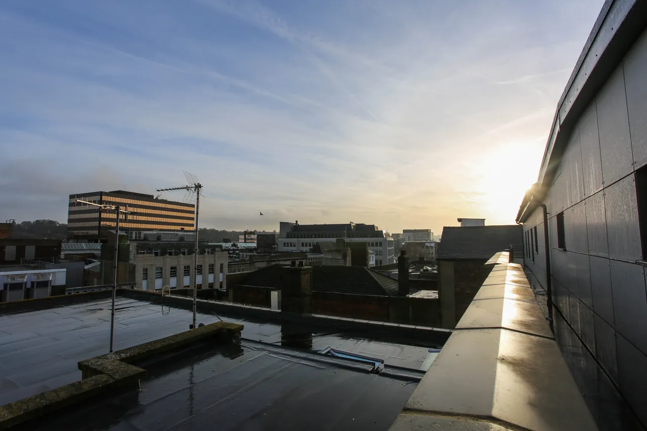 Hatters Court, LU1, photo 10