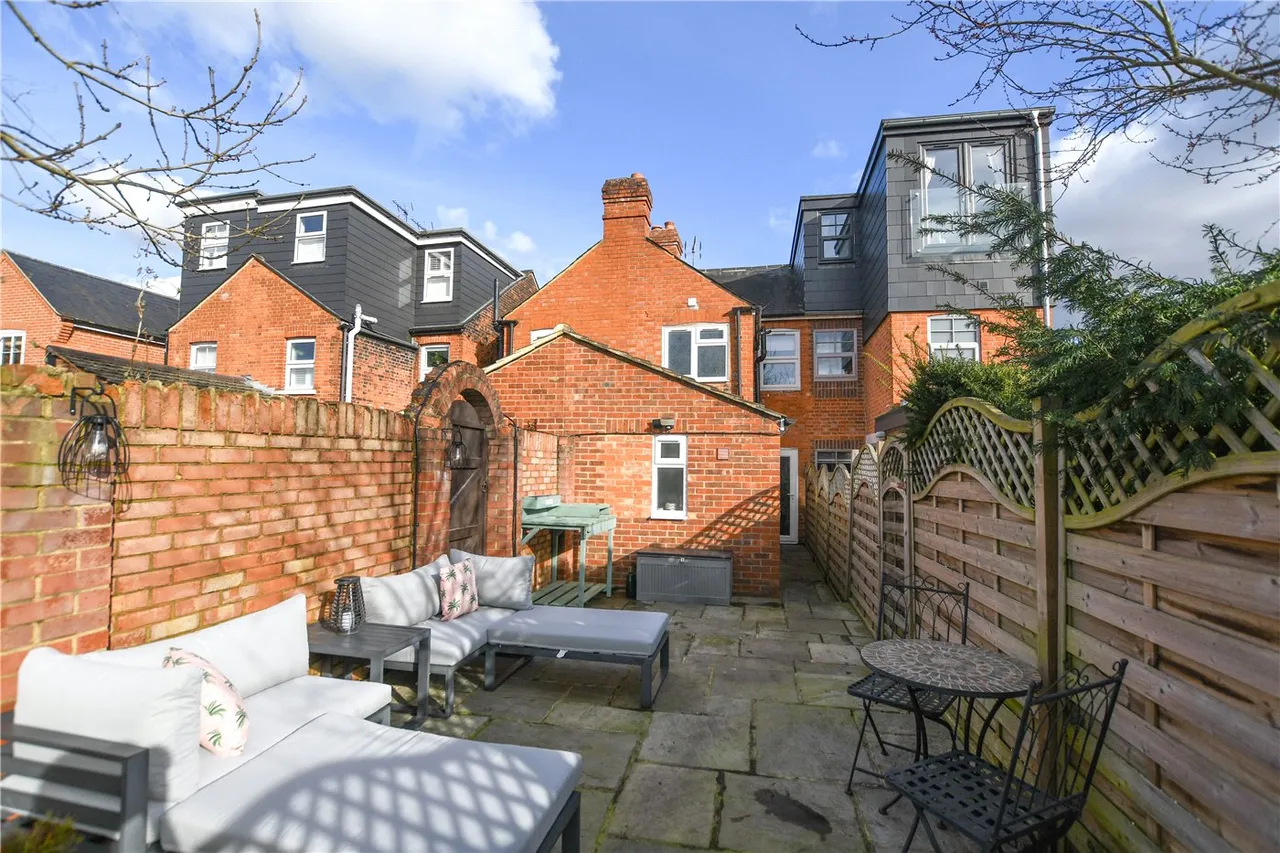Stanley Road, Wokingham, RG40, photo 12