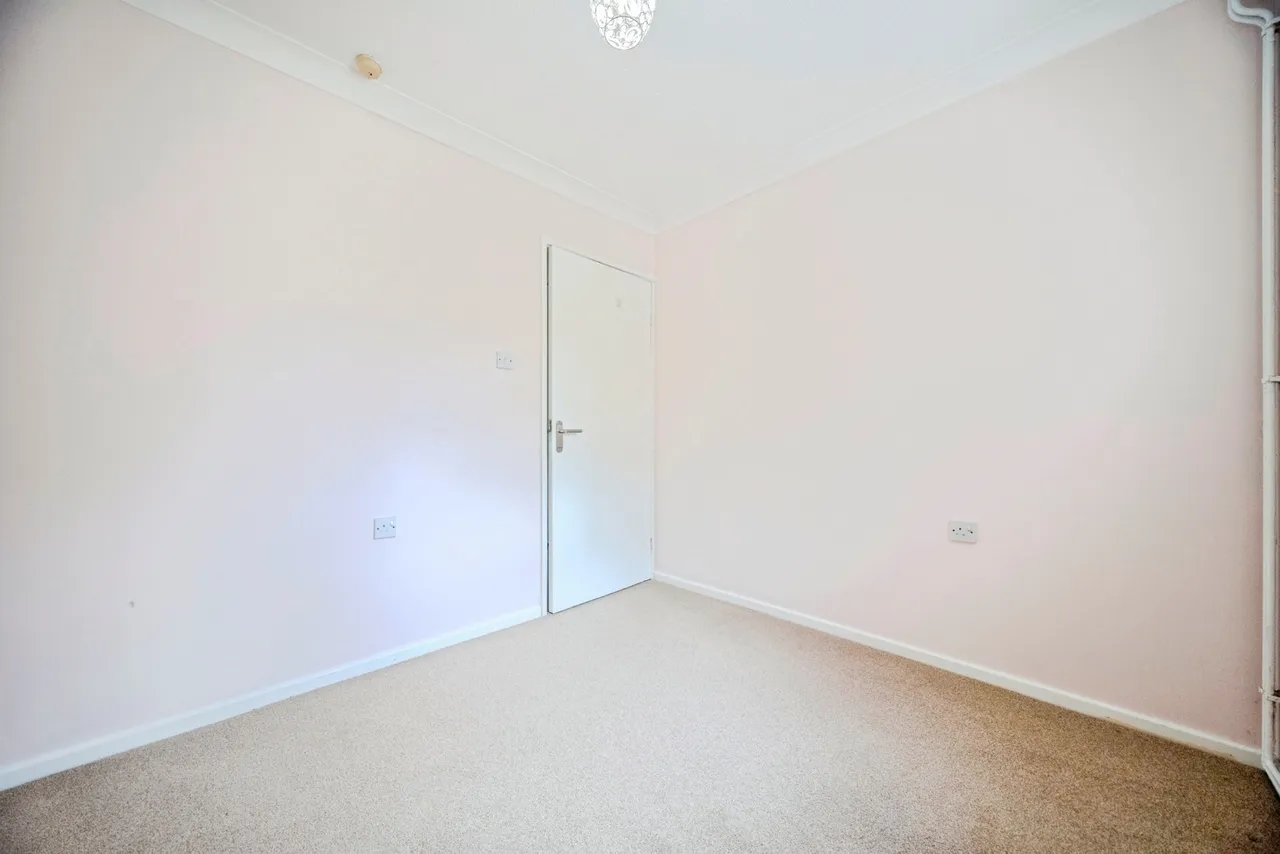 Germander Place, Milton Keynes, MK14, photo 24