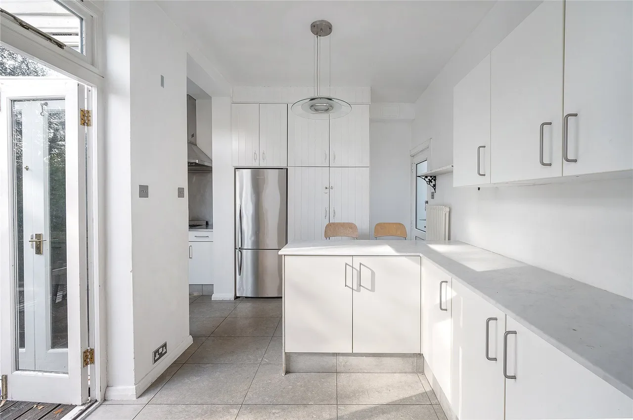 Carver Road, London, SE24, photo 5
