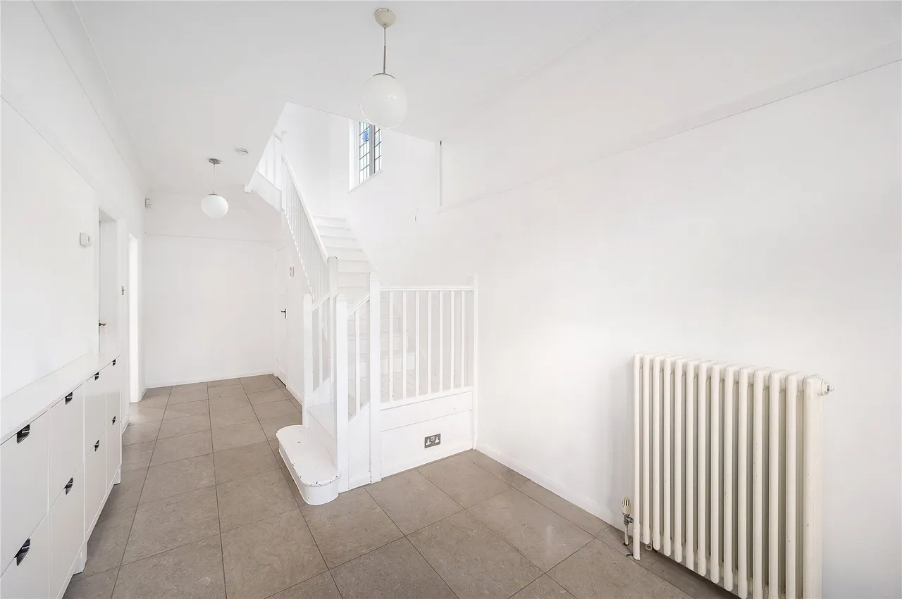 Carver Road, London, SE24, photo 2