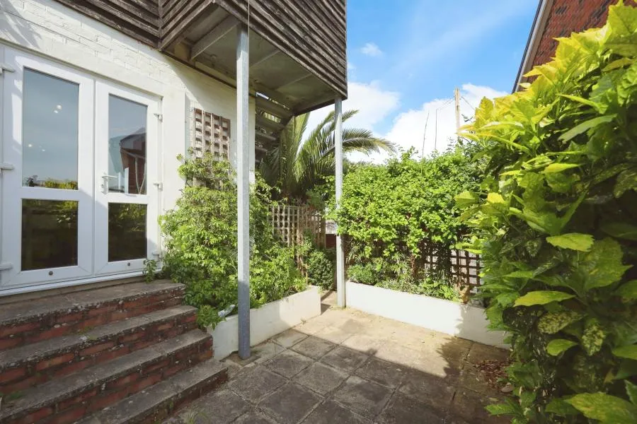 Arctic Road, Cowes, PO31, photo 10