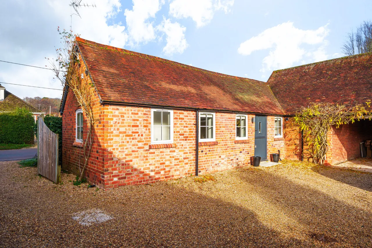 house to rent, Whitchurch Hill, Reading, RG8