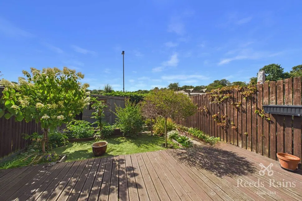 Deans Court, Pontefract, West Yorkshire, WF8, photo 6