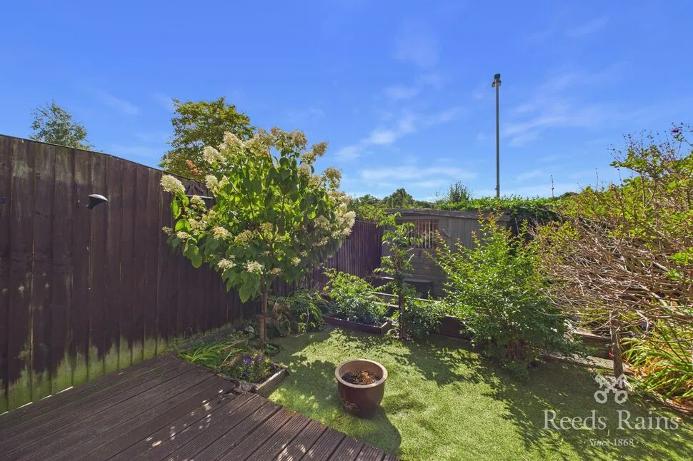 Deans Court, Pontefract, West Yorkshire, WF8, photo 12