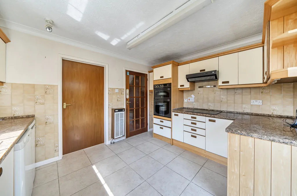 Shrubland Road, Banstead SM7 2ES, photo 6