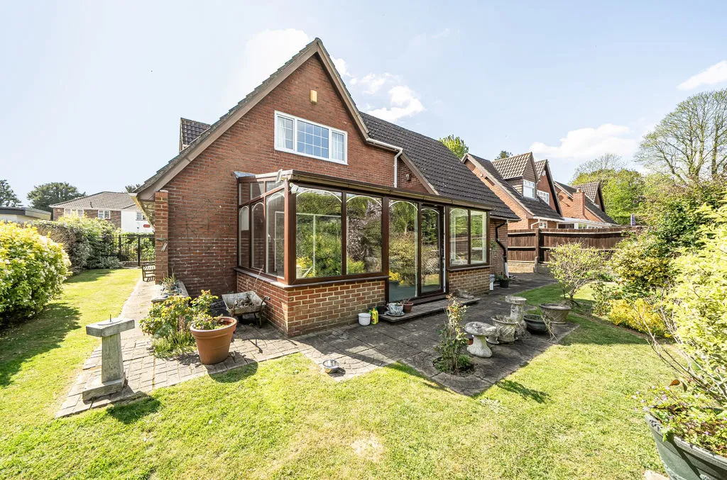 Shrubland Road, Banstead SM7 2ES, photo 17